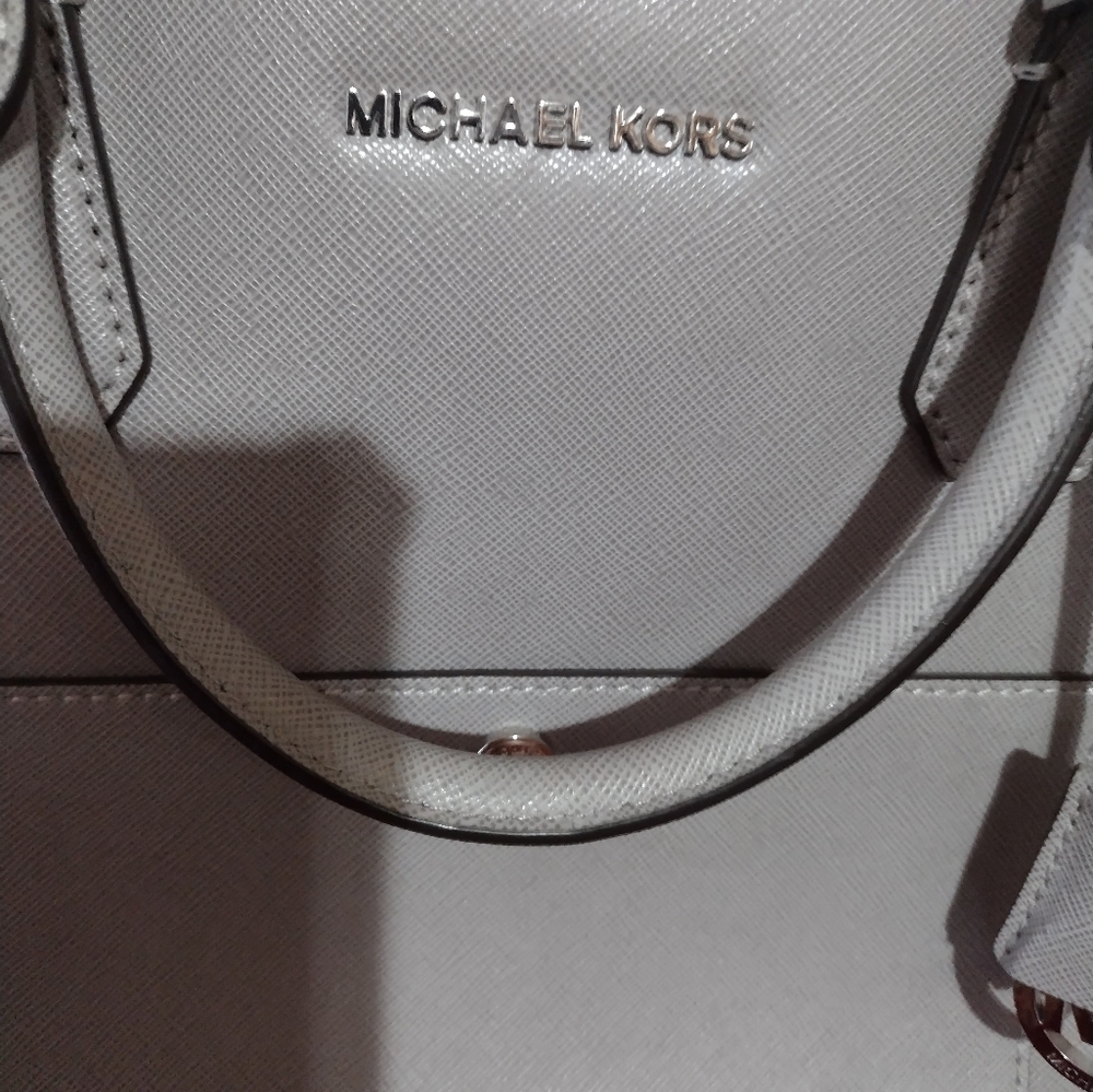 Mk tote purse - Picture 3 of 8